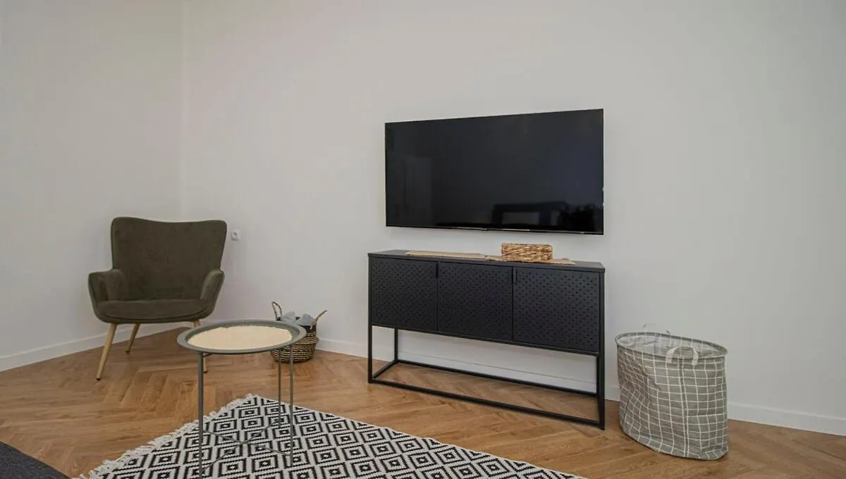 טביליסי Elegant 1Br Vake Apt For 3 - By Wehost גאורגיה