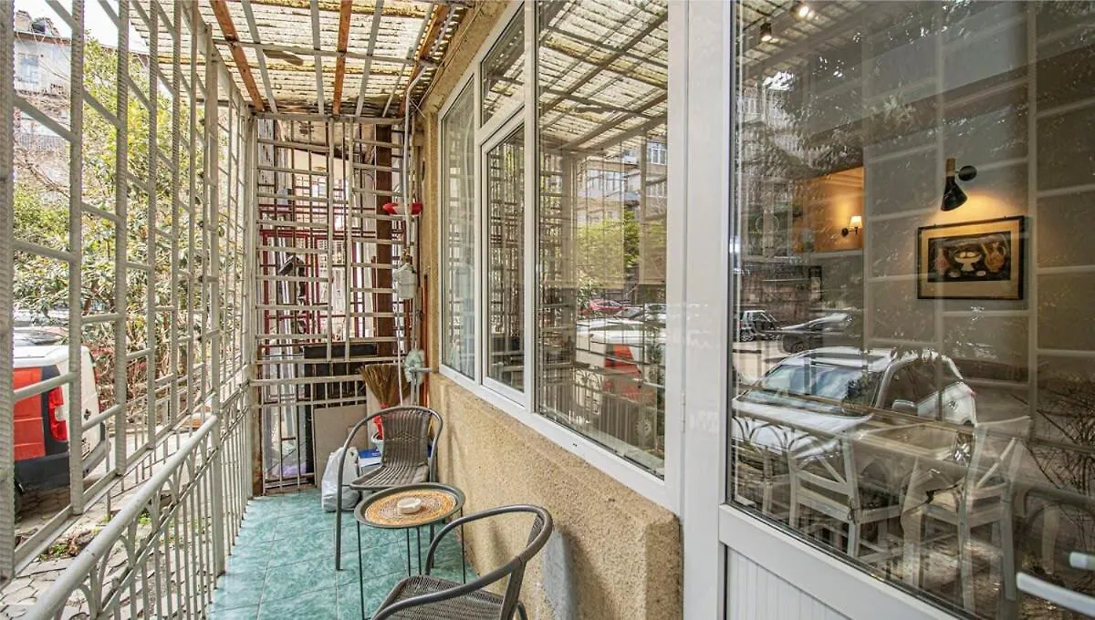 טביליסי Elegant 1Br Vake Apt For 3 - By Wehost 0*,  גאורגיה